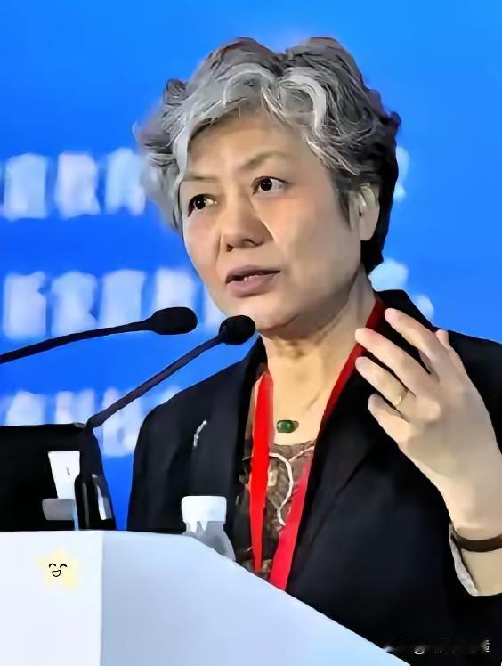 面对扶人反被讹的社会痛点，公安大学李玫瑾教授曾提出建议：对于毫无证据，就向施救者