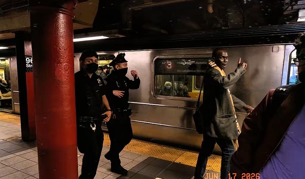 拿个短期学生签证，就真把这儿当自己家了？​近期盐城警方这波操作，看得人极度舒适