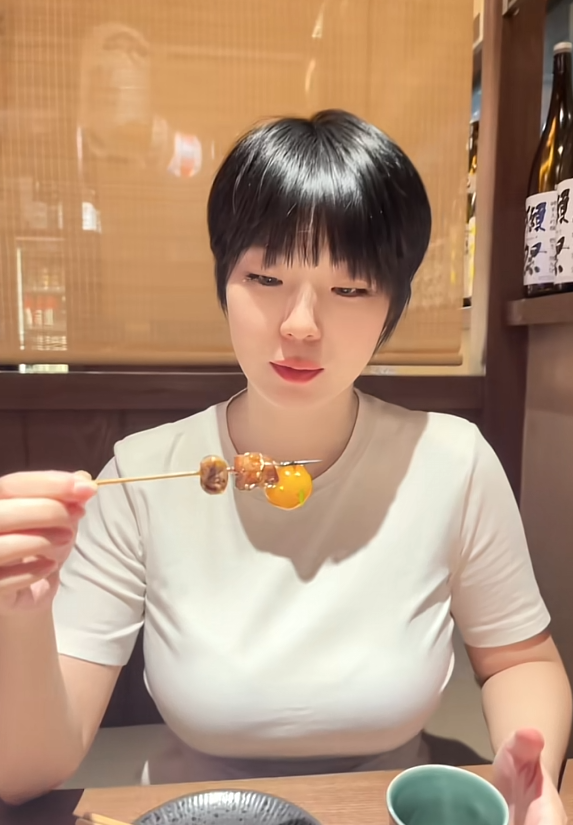 谁懂啊一天都没食欲，晚上看啥都想吃