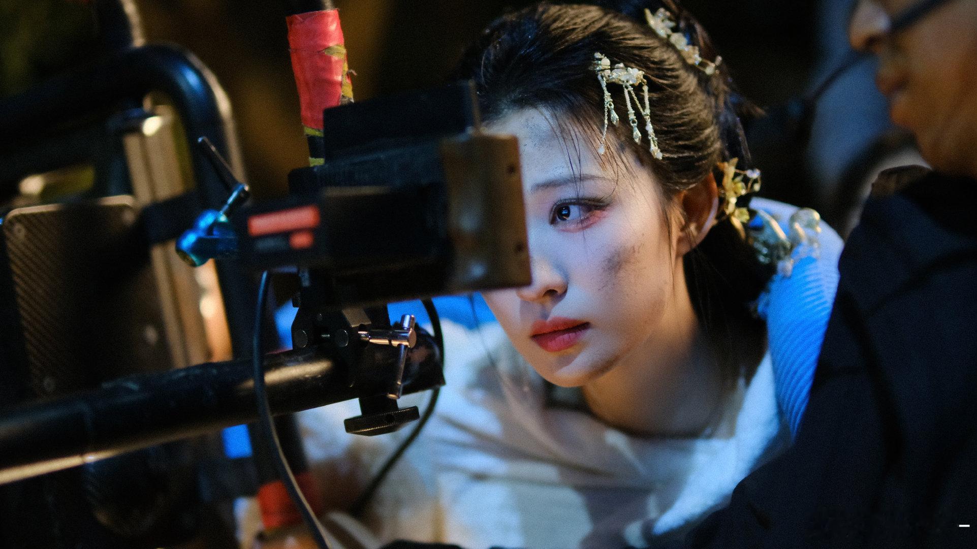 王楚然别人宫斗我摆烂王楚然别人宫斗我摆烂谁还不知道王楚然新剧《成何体统》开播