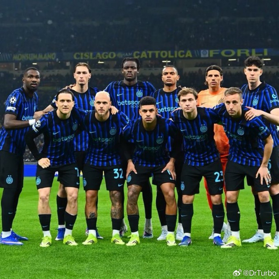 隆家里：尽管本赛季巴雷拉的表现饱受批评但他仍然全身心投入到球队的计划中这位中