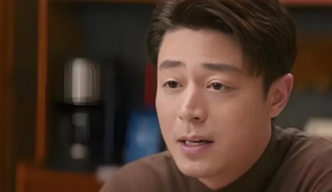 霍建华被粉丝过多要求，抛出经典回应：“我妈都没有管过我！”霍建华就直言：“我不