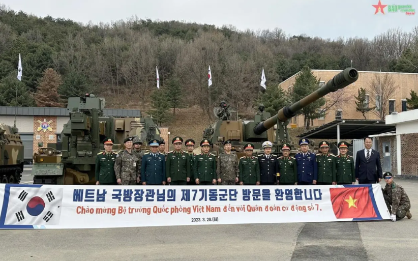 近日，越南与韩国签订合同，购买20门K9A1自行榴弹炮，合同价值2.5