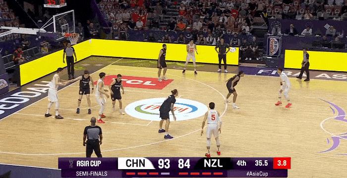 上一场中国男篮79-71击败韩国之后，有不球迷直言中国队想赢新西兰，5大后卫必须