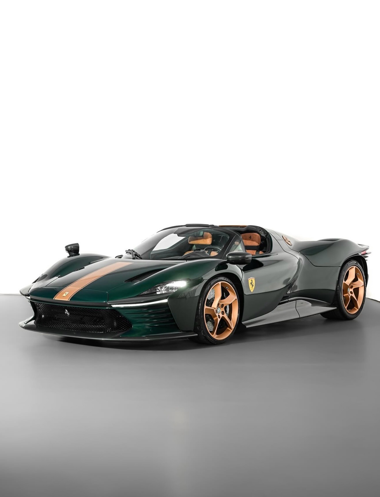 FerrariDaytonaSP3油漆：VerdeBottiglia​​