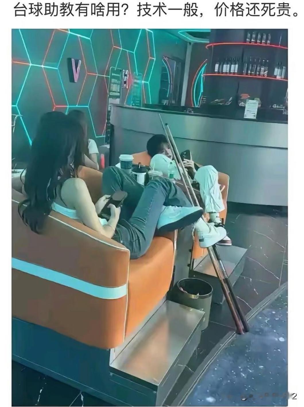 我也没搞懂，来个大神科普一下
