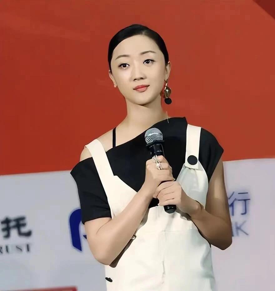 <em>张瑶</em>为什么火了呢