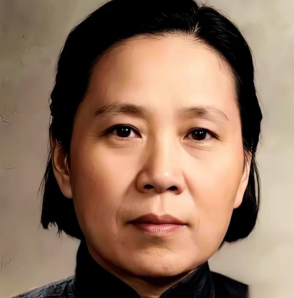 南昌起义战场上少女拼死救陈赓，建国后大将走遍全国，只为寻她报恩1927年，南