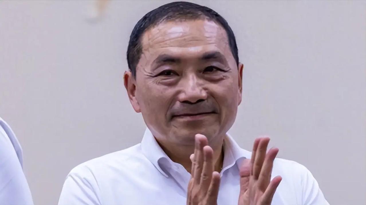 侯友宜再对郑丽文访陆表态。台媒报道，国民党主席郑丽文明天（4月7日）起访问大