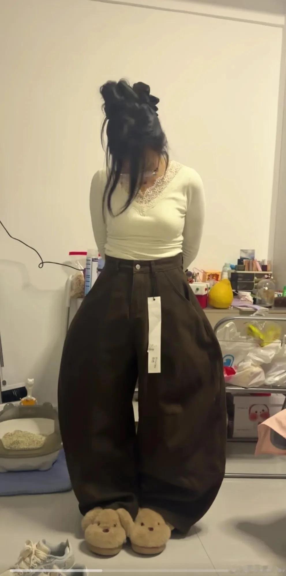 网购的裤子，天啦，这怎么好意思穿出门见人。