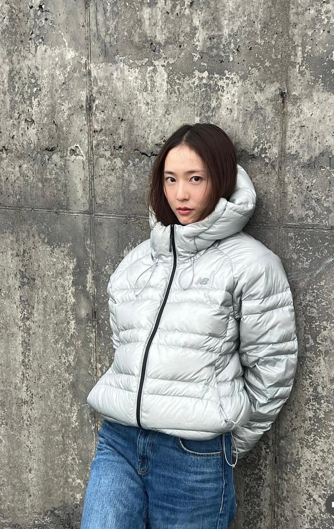 郑秀晶郑秀晶公主的预备冬日装备挺适合户外的​​​