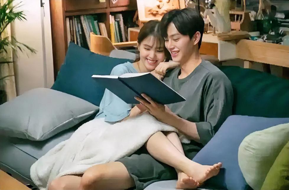 为什么说夫妻关系大于一切呢？昨天我在知乎上刷到一个问题，是，为什么民法典里规定配