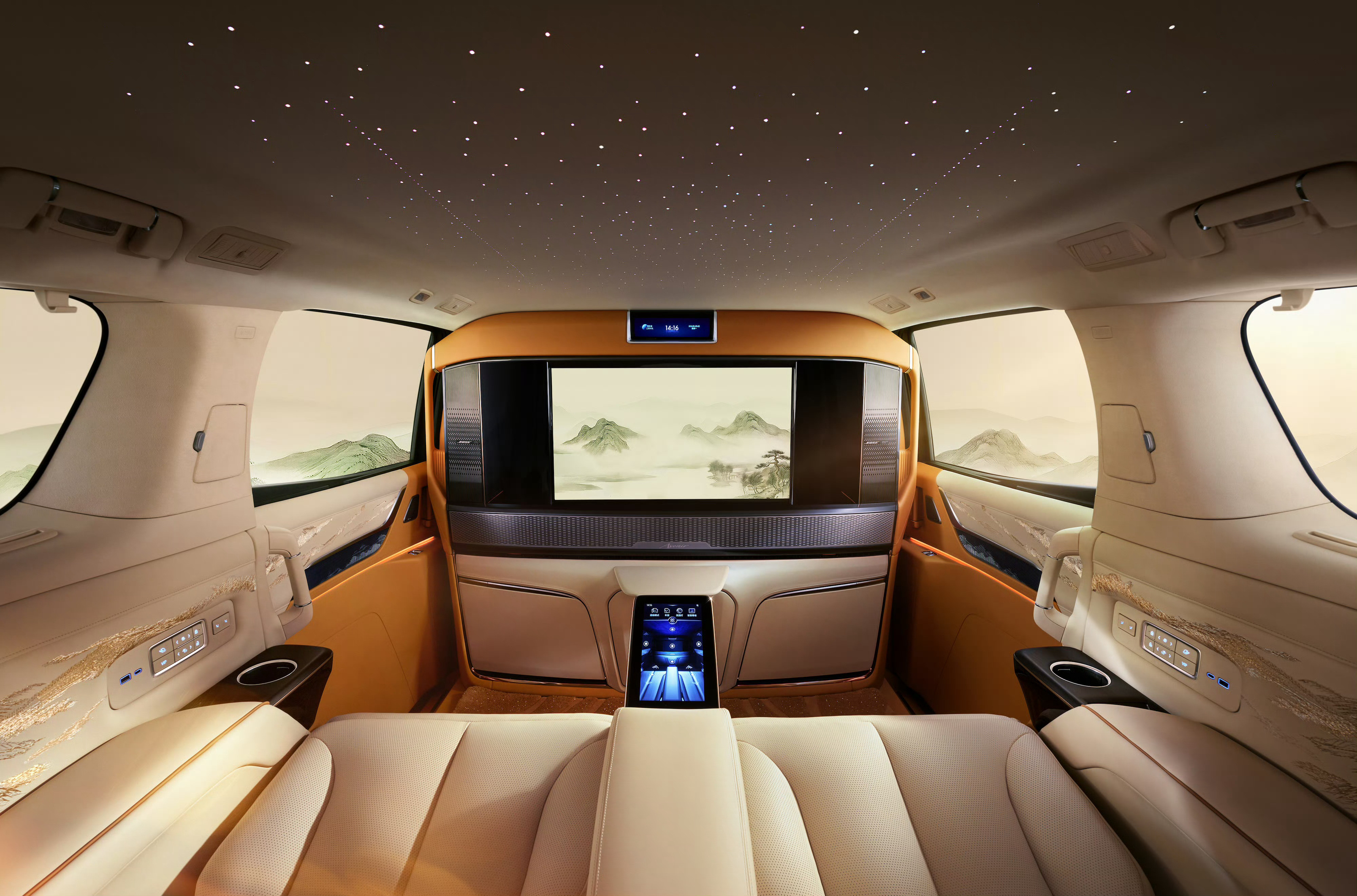 新款别克世纪上市，取消了六座版本，七座53.99万元，四座69.99万元前几年刚