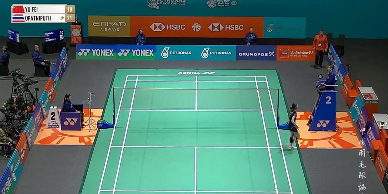 第一局陈雨菲🇨🇳10-21不敌🇹🇭碧查梦！目前第二局陈雨菲🇨🇳1