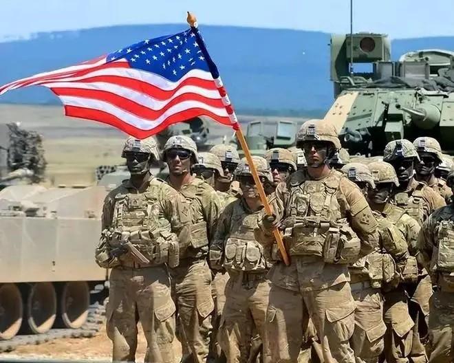 美军没有政委，是如何做到文官治军的？其实美国军队本质上就是宋军化。简单来说，就是