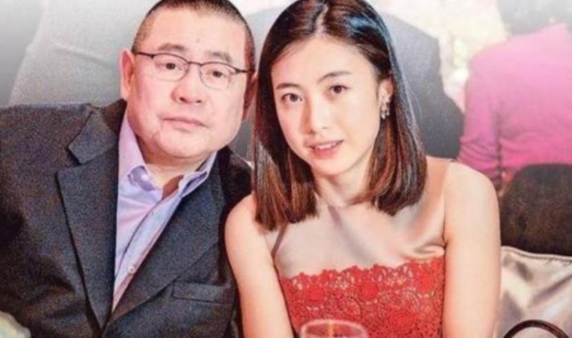 2017年，刘銮雄在换了3亿的“天价肾”之后说：“现在就算有100个绝世美女站在