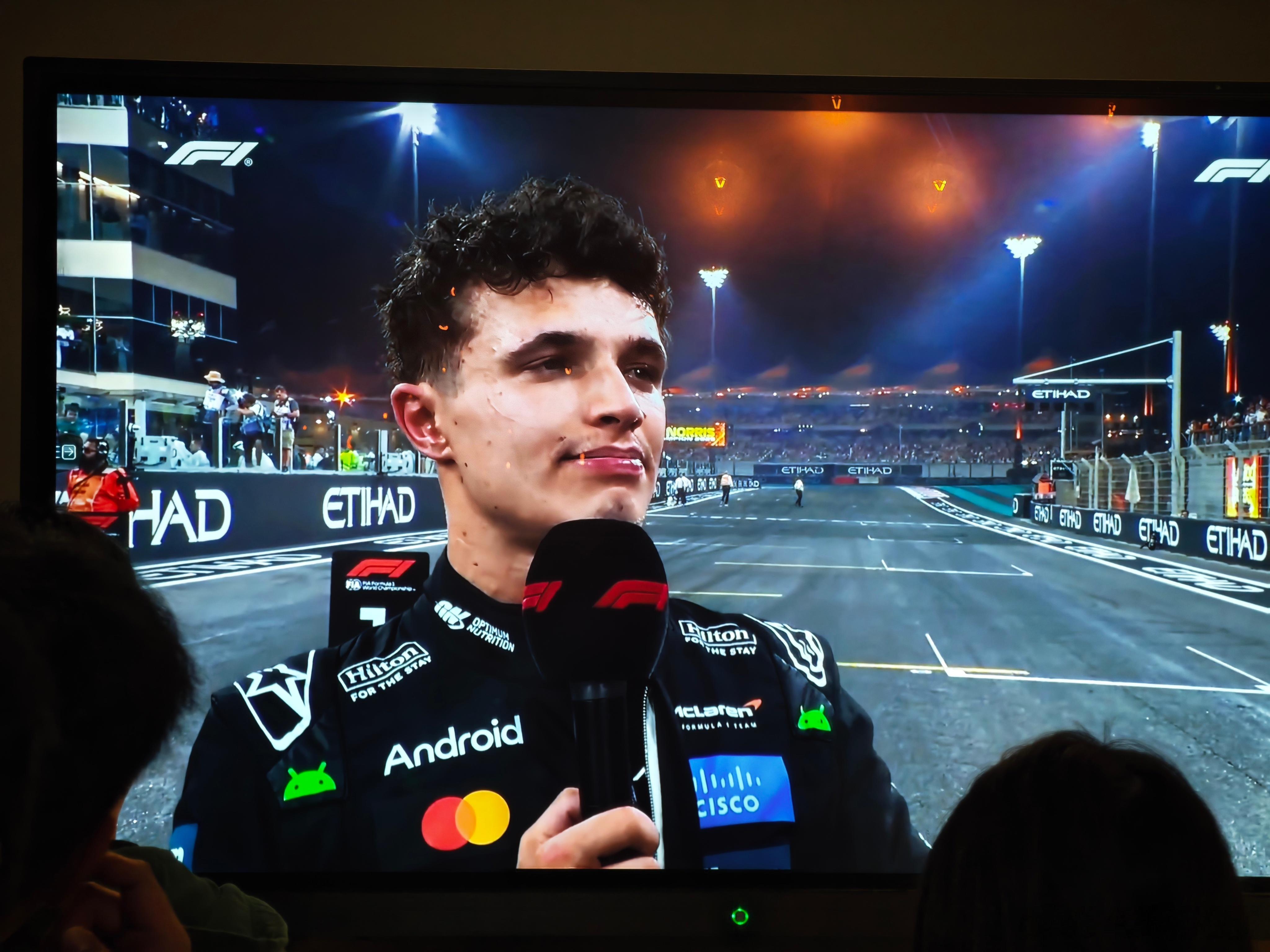 一个开心又有实力的小伙子，你值得的