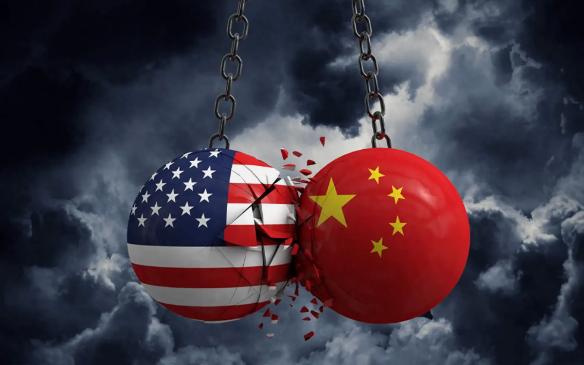 美国强行押走委内瑞拉总统，中国没动；转头轰炸伊朗，中国还是没动。华盛顿情报界开始