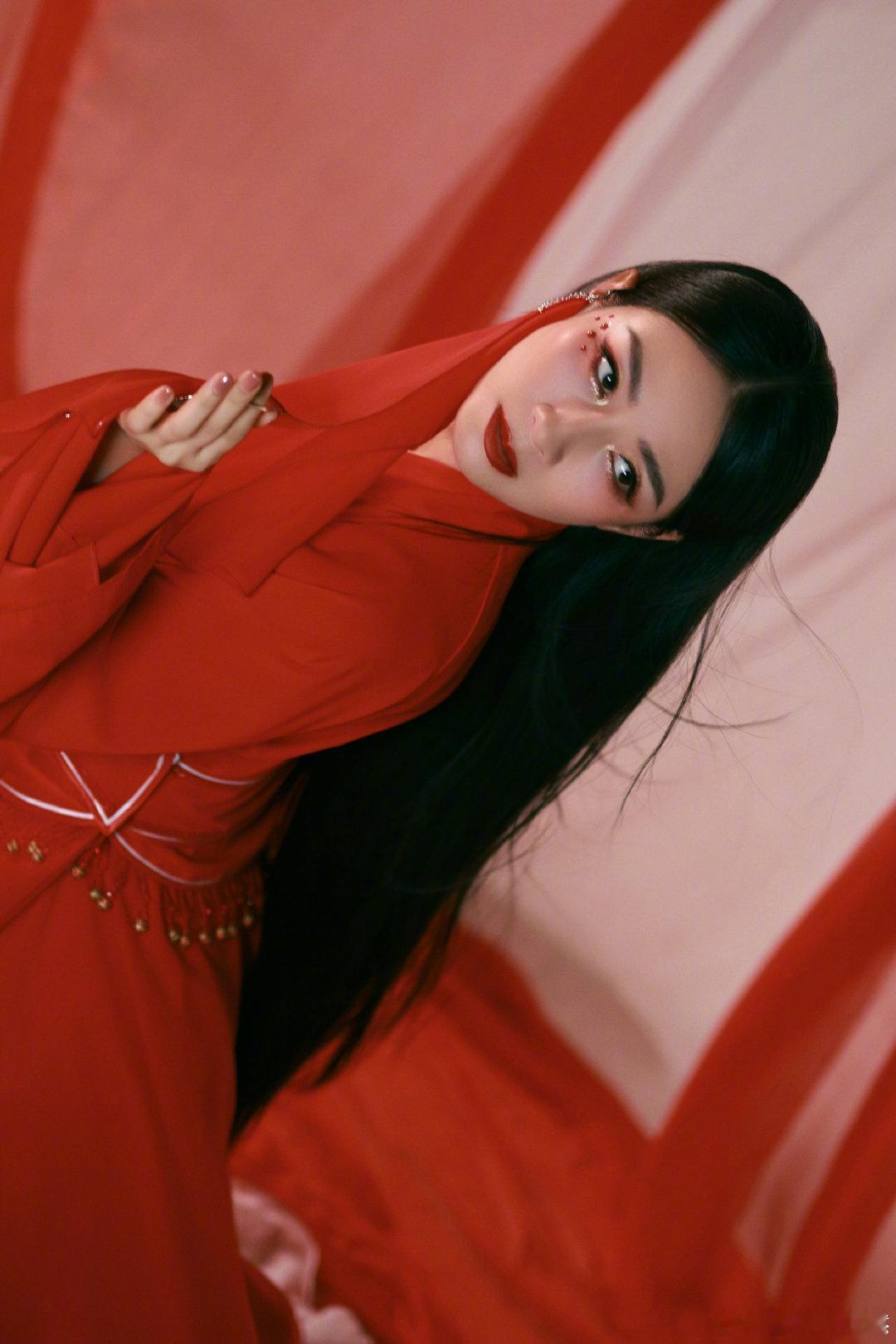 陶昕然发长文回应淘汰陶昕然不害怕淘汰害怕被恶剪25日，发长文回应《乘风202