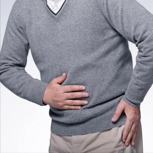 中老年人注意了！肝硬化的初期不只肝区疼痛，医生提醒：身体这4个异常变化需警惕