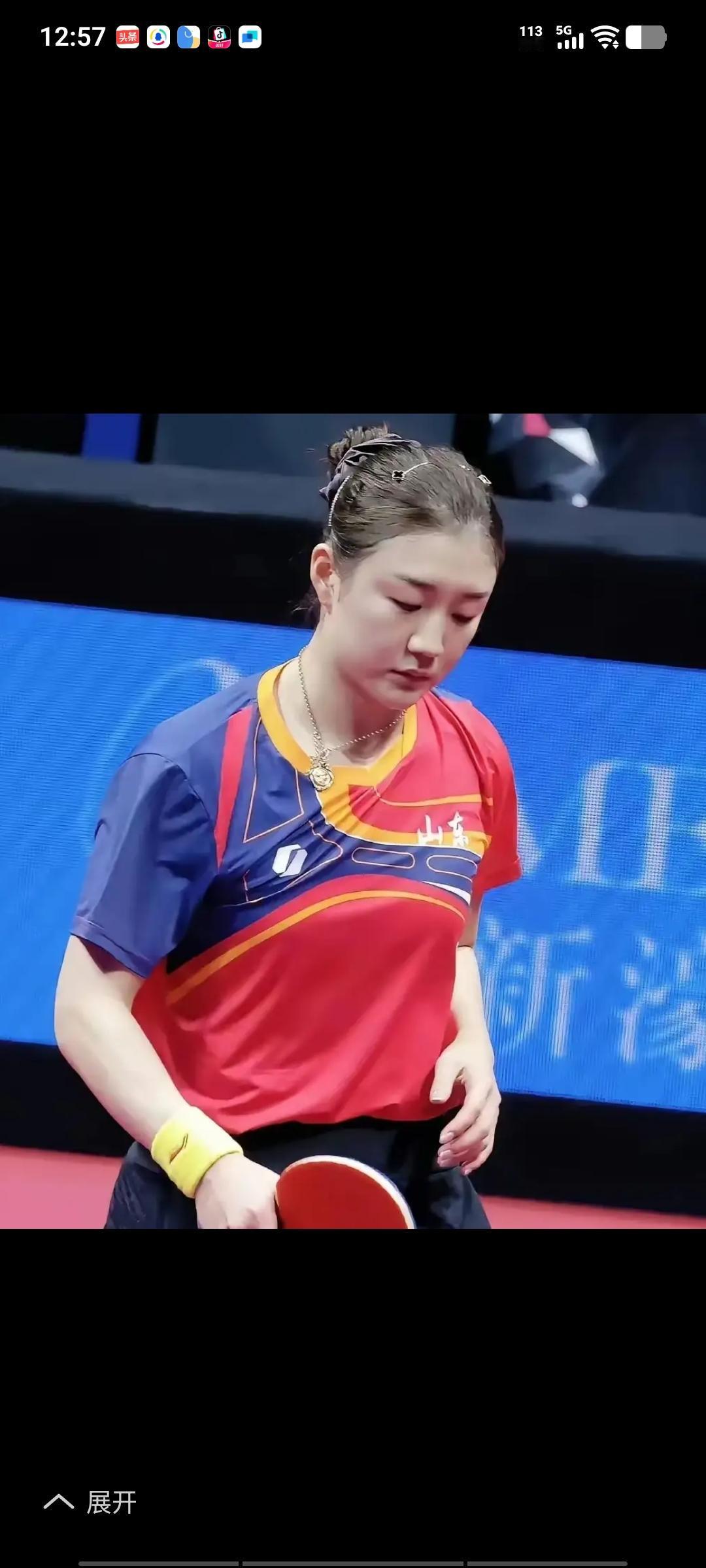 全运会女子单打1/4决赛中，陈梦在先失两局的不利局面下，奋起直追连扳四局，实现惊