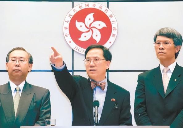 1998香港金融保卫战：守住金融国门的生死对决一场狙击主权金融的世纪围剿，在