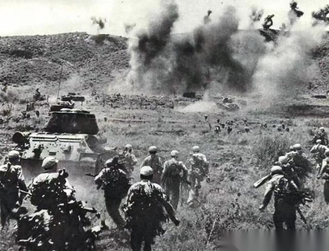 1950年，志愿军团长范天恩带两千余人失联多日，由于私自率部赶入松骨峰战场竟然成