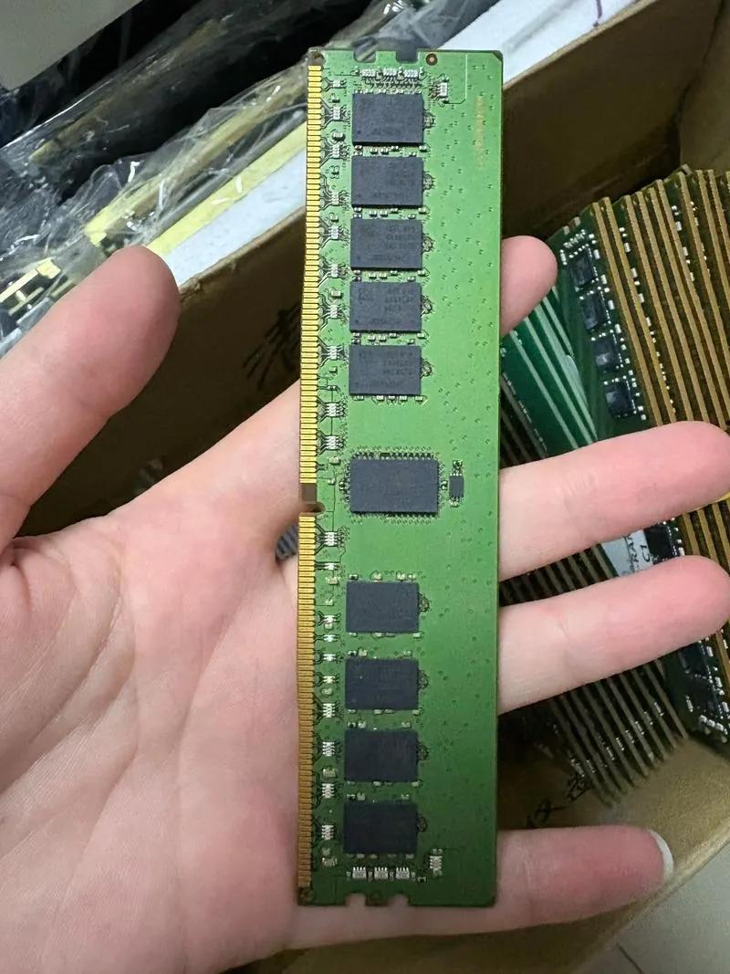 为什么这些黄牛和中间商存了这么久的内存，我们却几乎看不到任何“空中飞人”的消息？