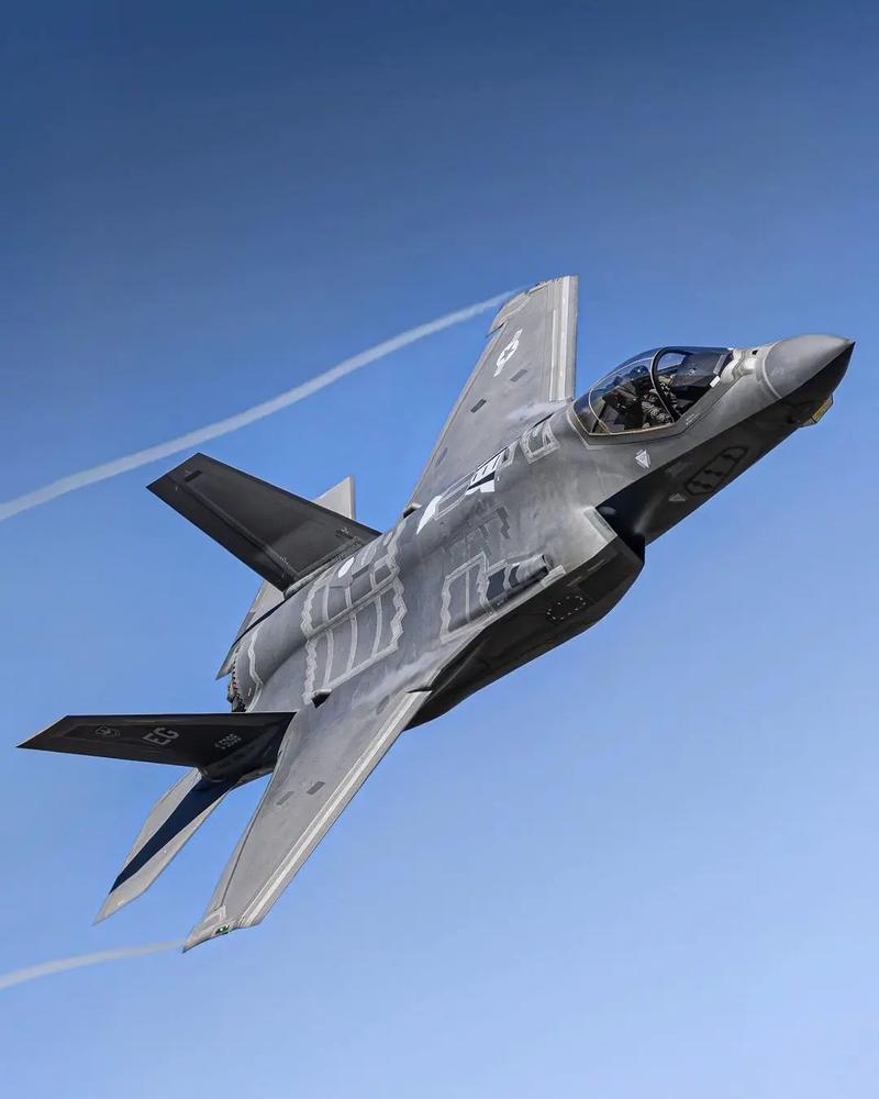 美F-35想做“沉默刺客”，最后却发现连“沉默”的资格都没有！ F-35的A