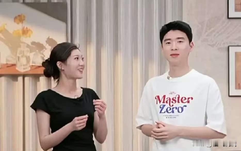 董明珠的秘书走了，董宇辉的搭档却火了，这年头海归的归宿难道都是直播间？以