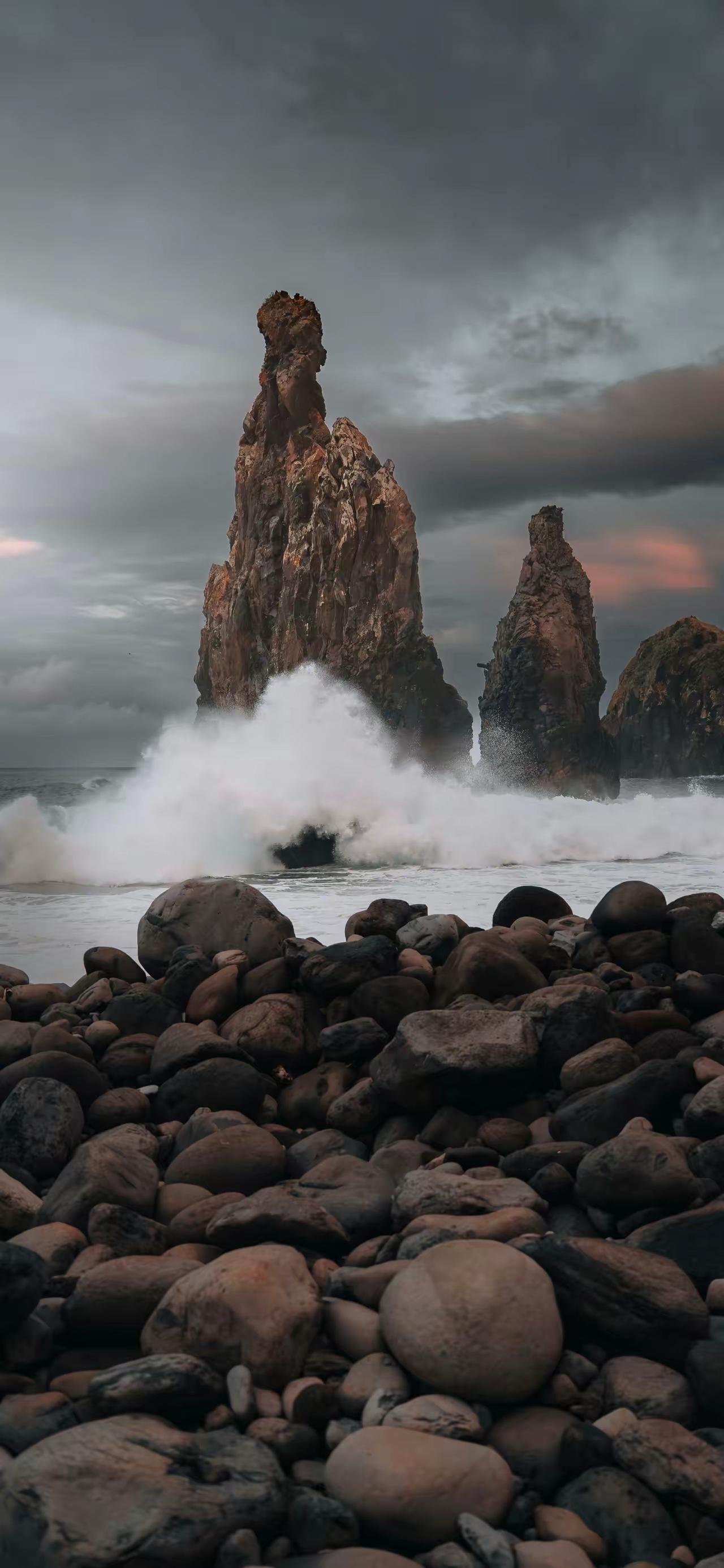 老中医说：“好色是弱者的选择，男性的精气比黄金还珍贵，好色会消耗能量，使人变弱