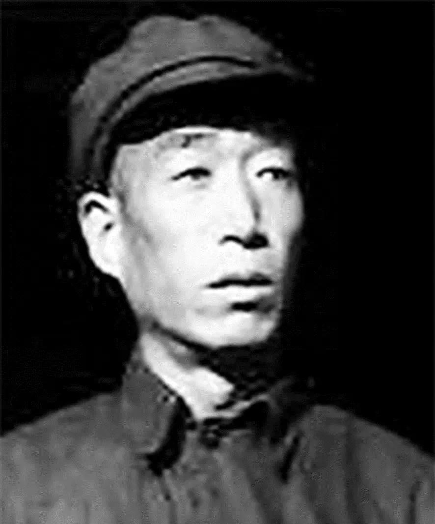 1941年，日伪军一千多人顶着烈日进山“扫荡”，口干舌燥，突然，眼前出现了个清水