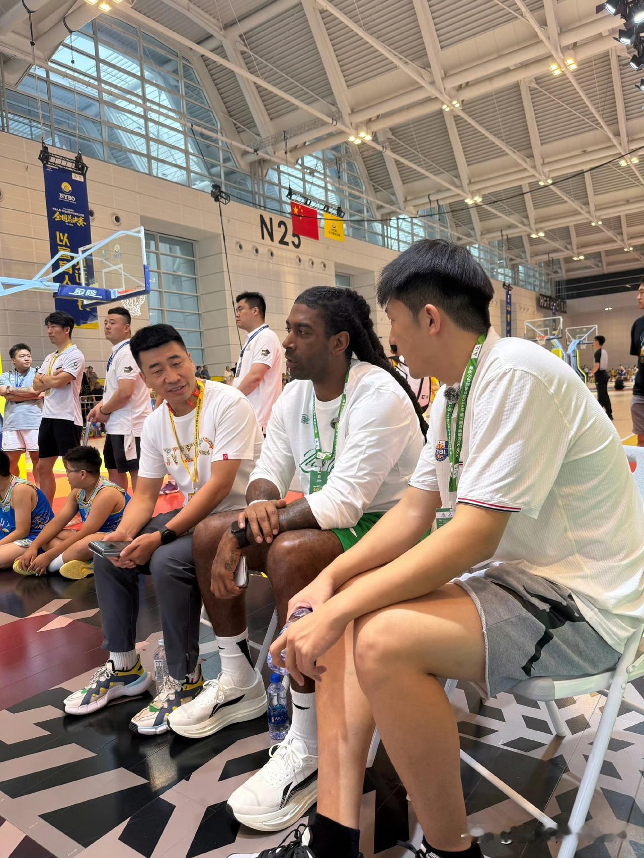 辽篮青训下手！梅奥赴NYBO全国总决赛挑选好苗子，布局未来，身为辽宁三队主教练的
