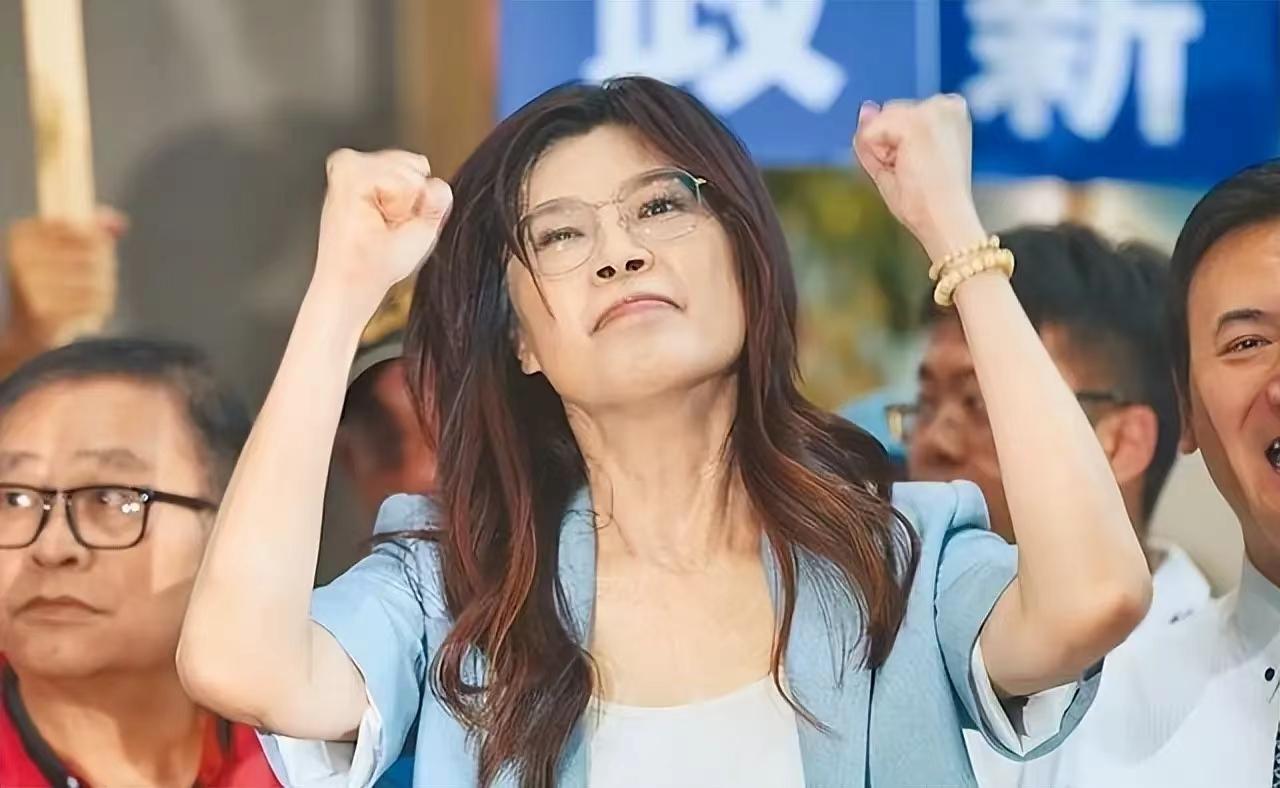 明天国民党主席郑丽文就要启程前往中国大陆了，这次她是乘坐大陆东方航空直飞上海，国