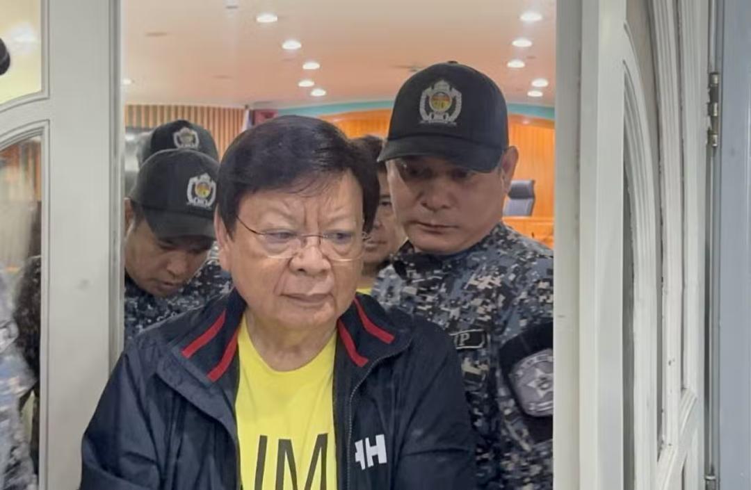 反贪法院必左右为难！8月14日，菲反贪法院宣布，即将对参议员马科莱塔贪污案保释