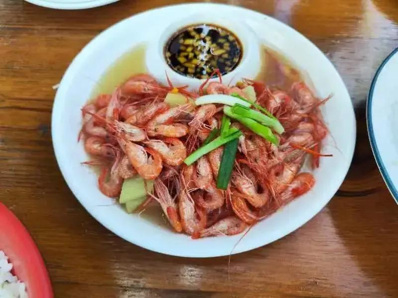 话说吃饱了不想家，任何美味佳肴都代替不了自己烹饪的一日三餐家常便饭，可以满足全家