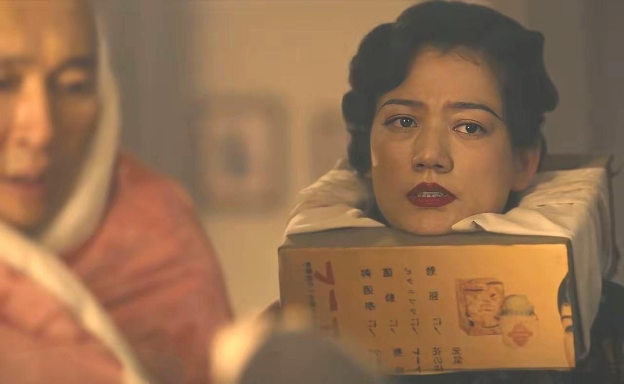 追剧《八千里路云和月》昨晚的剧情，有两个桥头比小品还搞笑，笑过之后想哭。