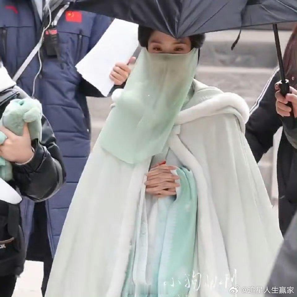 卢昱晓何不同舟渡新妆造路透半遮面造型好似仙女下凡啊！