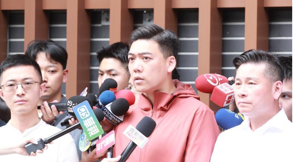 郑丽文铁腕治理！赖苡任出卖黄吕锦茹台北市党部提请蓝营中央处分！国民党正全