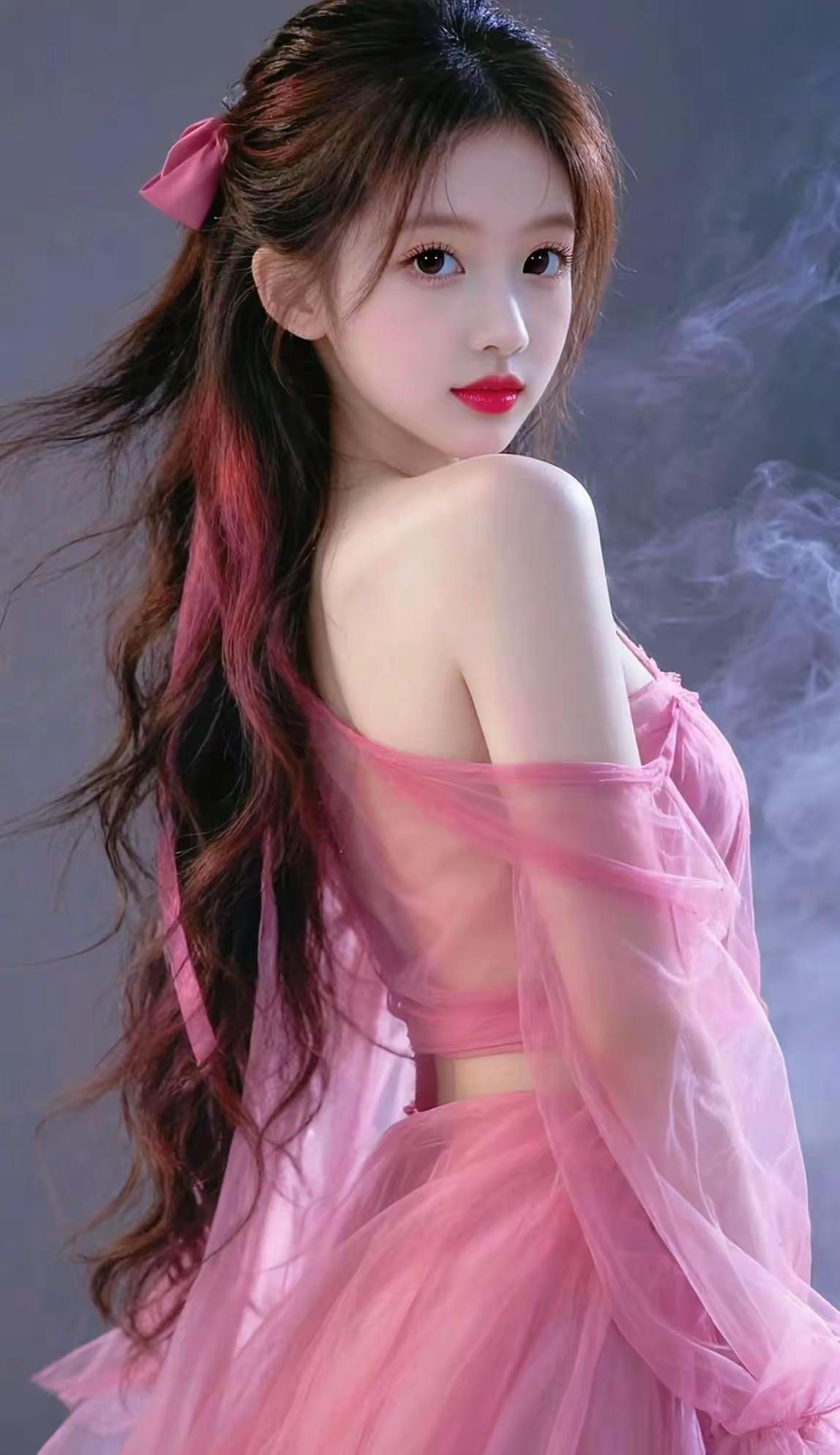 粉嫩少女心，梦幻轻纱裙，甜美红唇妆，仙女下凡！