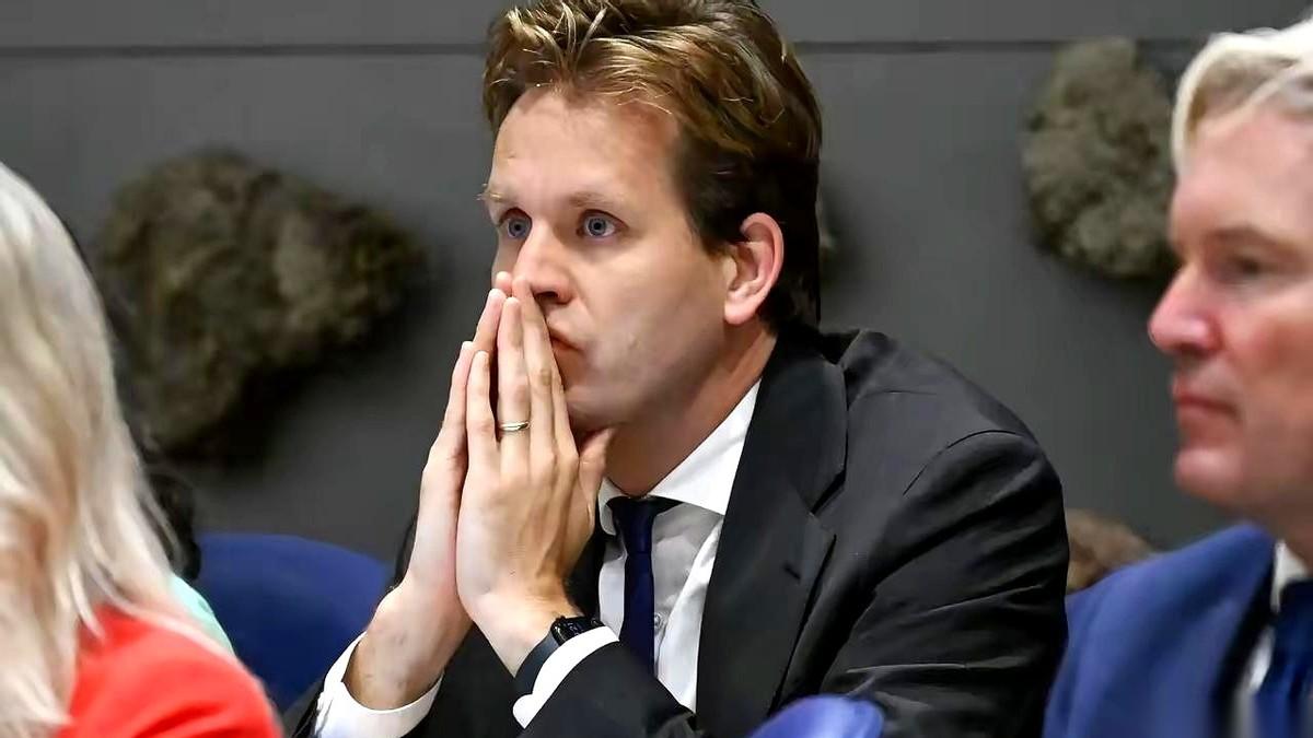 猪头、猪蹄、猪下水……这些在欧洲人餐桌上快要绝迹，甚至得花钱处理的“边角料”，