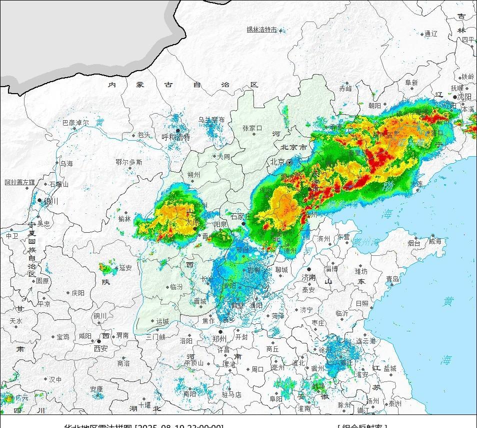 今晚京津冀地区的雷阵雨大的吓人，秦皇岛、天津都出现了小时雨强超过100毫米的站点