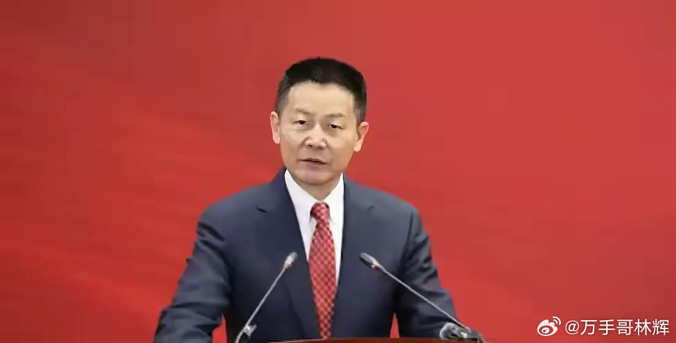 量化交易是从美国引进交易技术，量化的危害非常大，美国量化限速每秒30次交易。而A