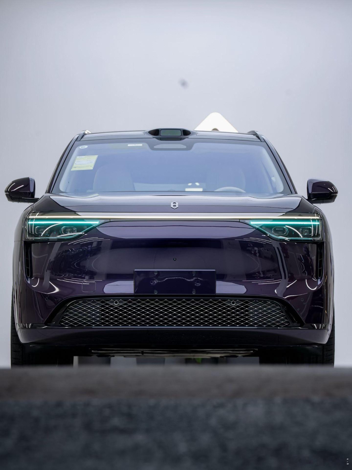 问界M8EV夜紫+黑曜套件问界M8我和汽车的日常