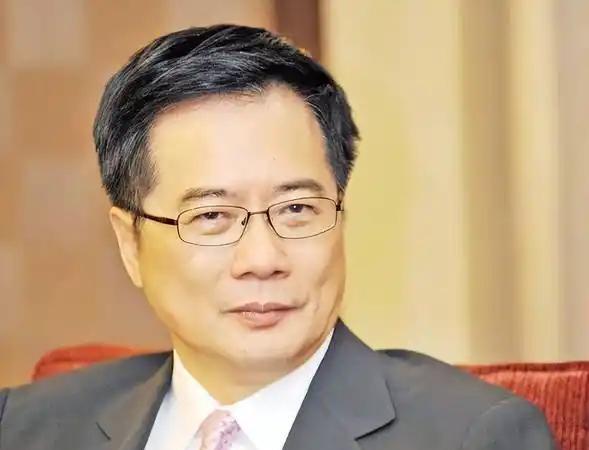 为什么很多小国都敢跟大陆翻脸？台湾名嘴蔡正元认为：这是因为大陆没有对其进行惩戒的