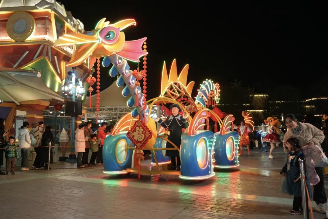2026年元宵佳节（3月3日）将至，湖南湘江新区推出赏花灯、猜灯谜、非遗体验、民