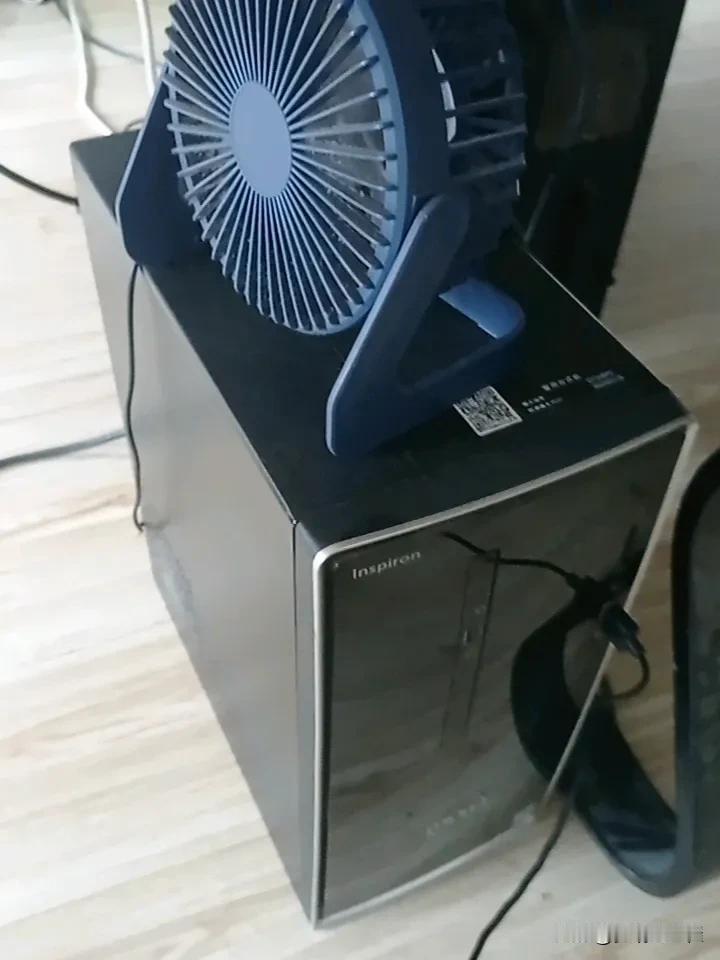 电脑长时间开机影响使用寿命吗?台式电脑那些事电脑疑问公司电脑长时间开机没问题