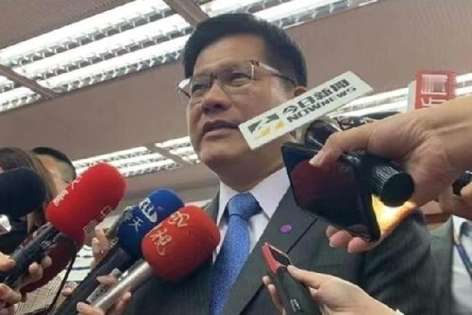 1月4日，林佳龙对媒体说:“台湾支持美国的执法行动，高度关注委内瑞拉当前国内外的