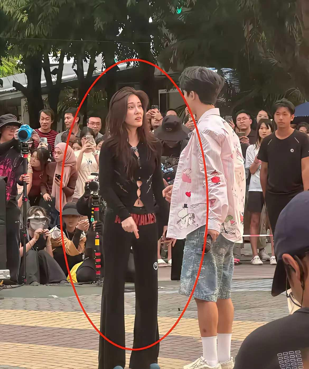 本人挺美就是不上镜，是这样的吗