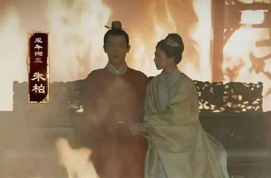 明明朱允炆削藩，就死了一个藩王，还是自焚，可是为什么还有那么多人认为，他削藩就是